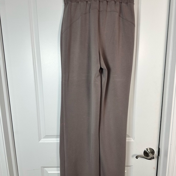 SPANX Air Essentials Wide Leg Pants - Smoke size medium - Picture 7 of 9